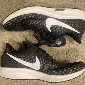 NIKE Zoom Pegasus 35 Men's Running Shoe US 9.5M